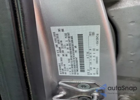 2018 Ford Escape Se из США, поврежденный, VIN 1FMCU9GD9JUB29147